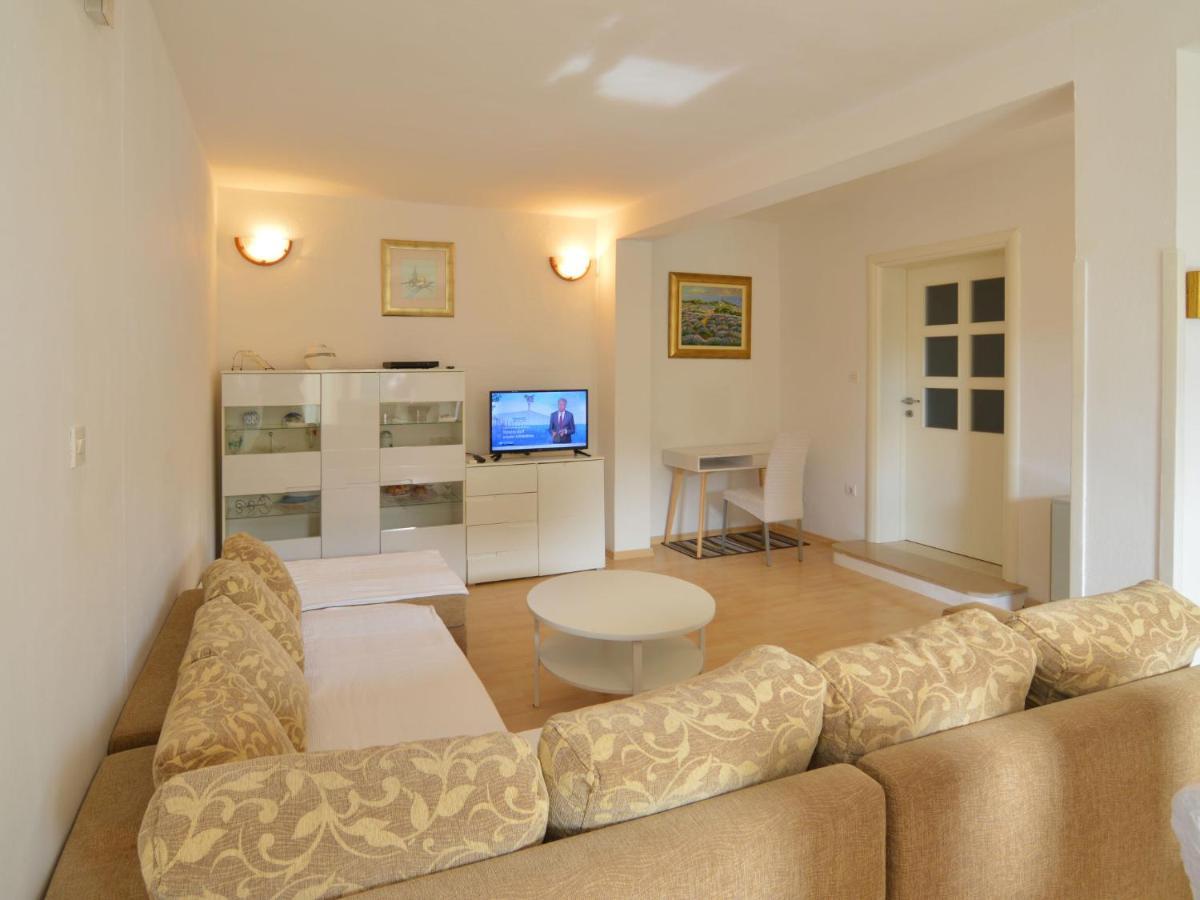 טרוגיר Apartment Klaric-2 By Interhome מראה חיצוני תמונה